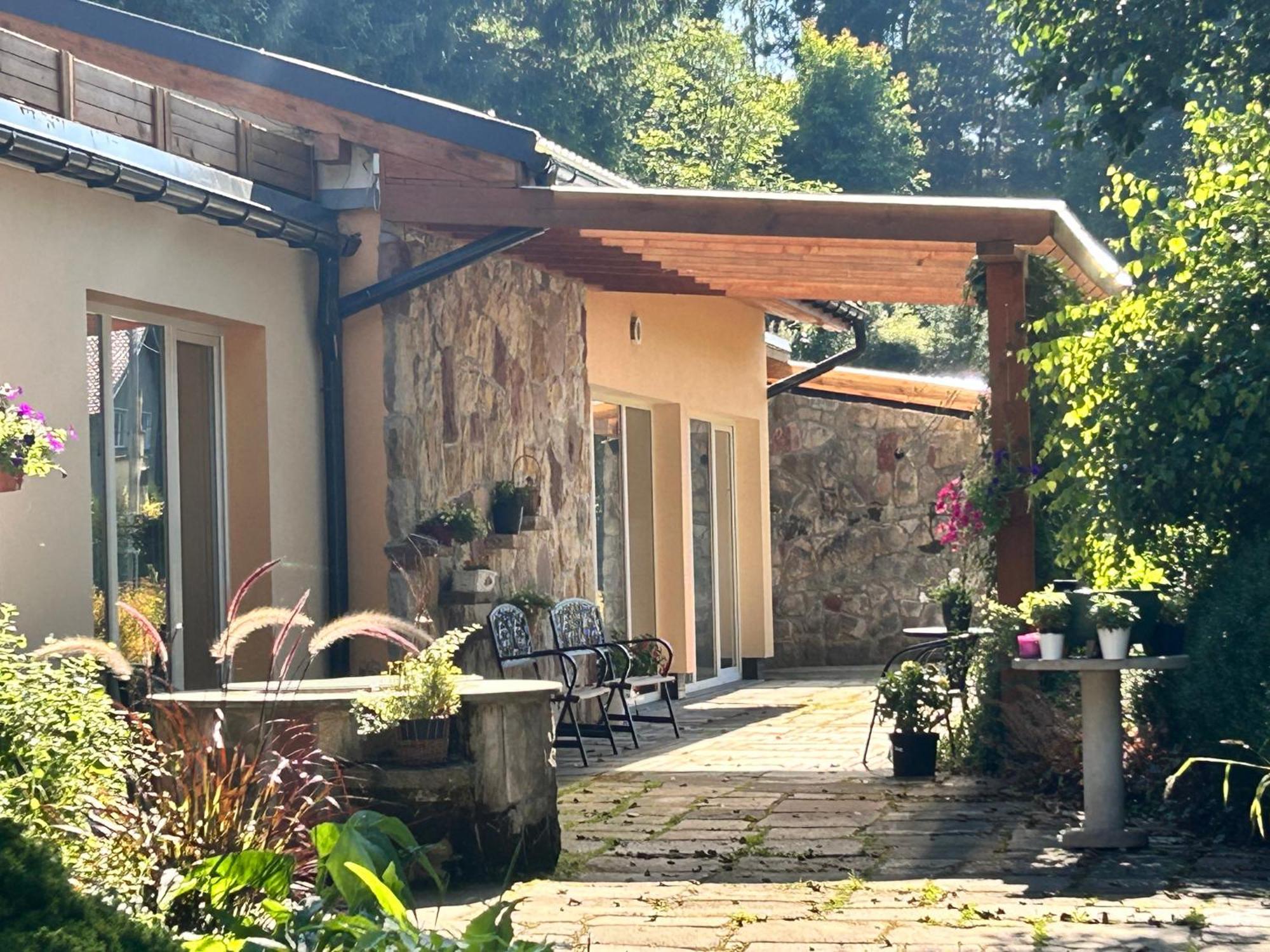 Zielona Roza Villa Wambierzyce Exterior photo